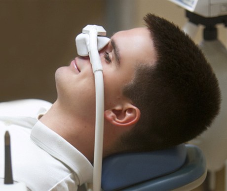 Man getting nitrous oxide dental sedation in Vienna 
